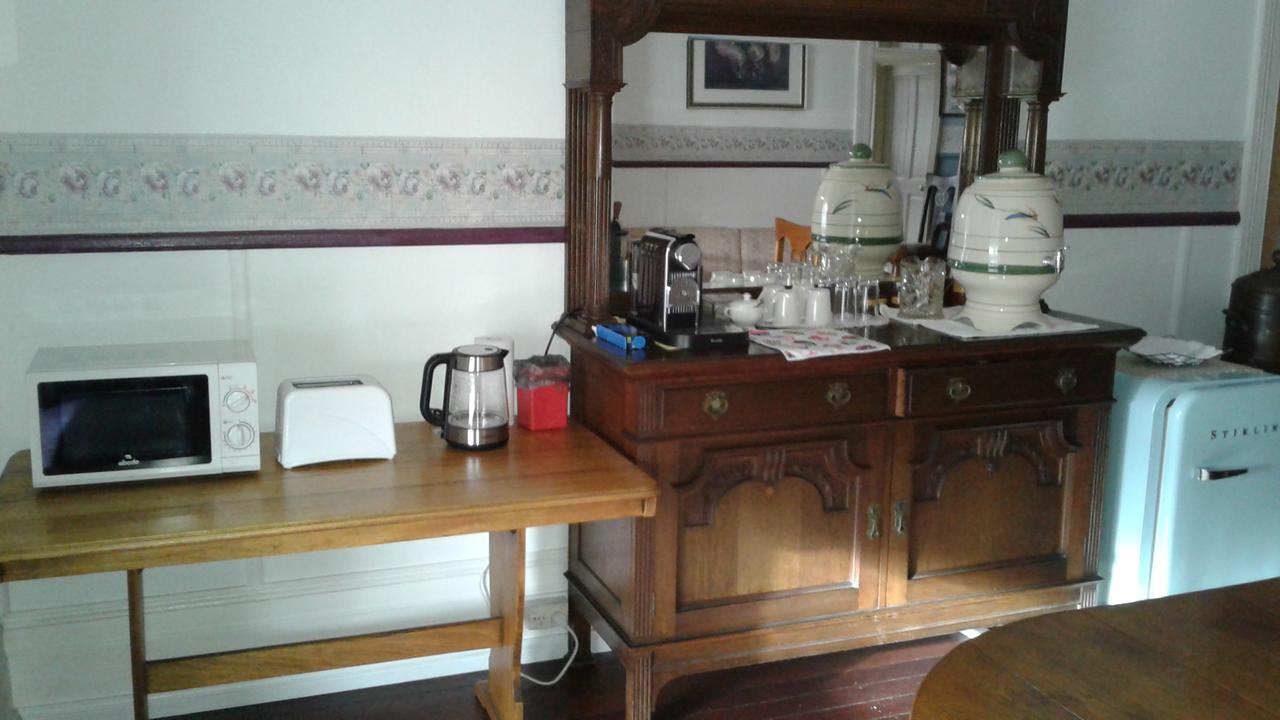 Wombermere Bed & Breakfast Гоулберн Екстериор снимка
