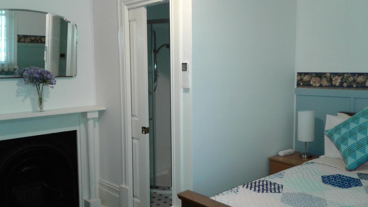 Wombermere Bed & Breakfast Гоулберн Екстериор снимка